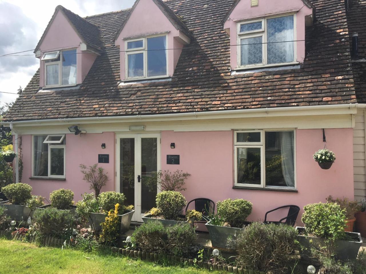 The Willows Guest House Takeley Zewnętrze zdjęcie