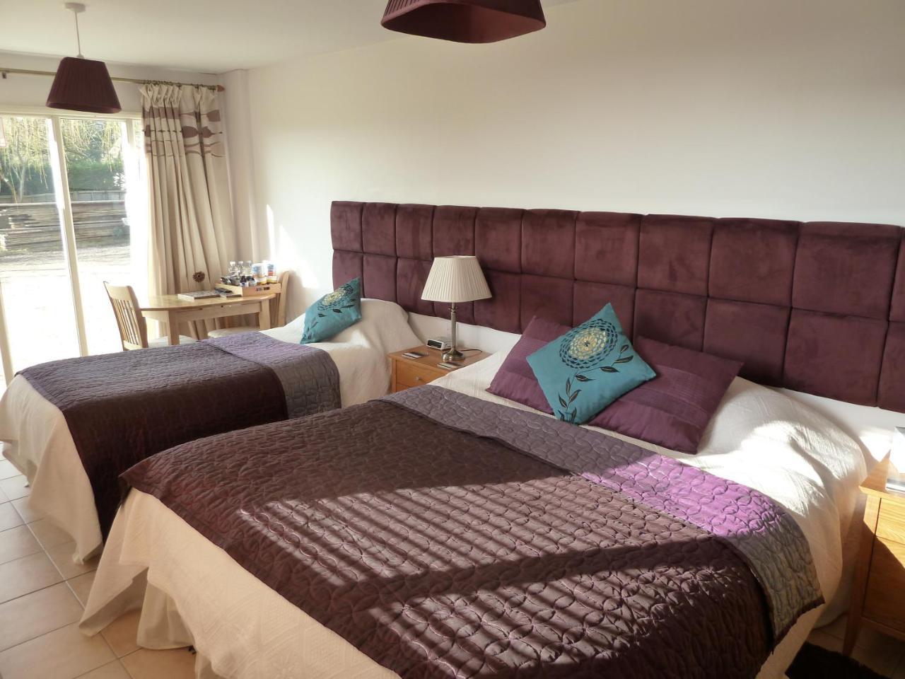 The Willows Guest House Takeley Zewnętrze zdjęcie